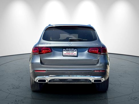 Used 2021 Mercedes-Benz GLC 300 4MATIC image 5