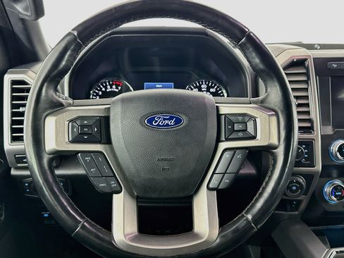 Used 2020 Ford F150 Platinum w/ Equipment Group 701A Luxury AWD/4WD image 18