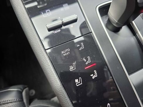 Used 2023 Porsche Macan S AWD/4WD image 15