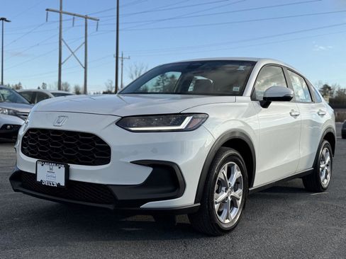 Certified 2023 Honda HR-V LX image 9