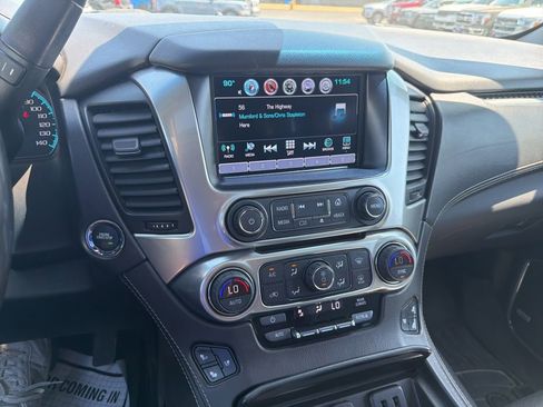 Used 2018 Chevrolet Tahoe Premier AWD/4WD image 19
