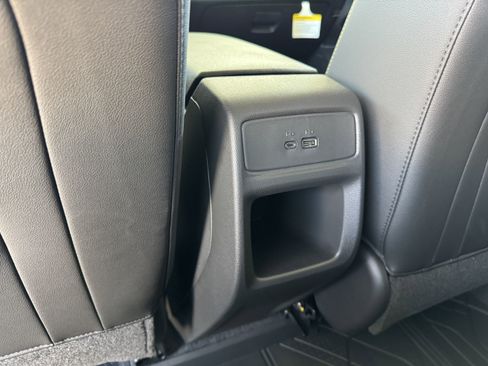 New 2025 Chevrolet Trax LT w/ LT Convenience Package image 15