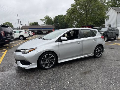Used 2016 Scion iM image 21