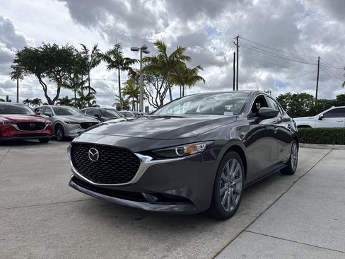 New 2026 MAZDA MAZDA3 2.5 S Sedan w/ Preferred Pkg FWD image 31
