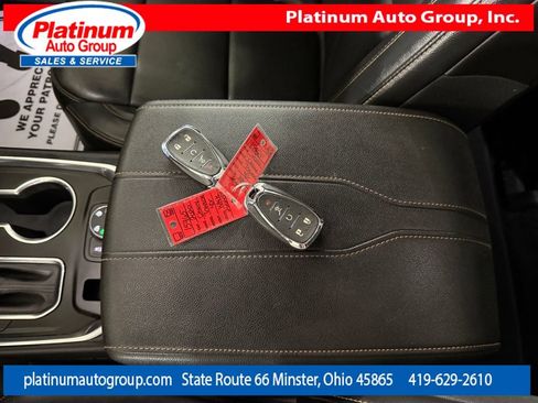 Used 2020 Chevrolet Traverse RS w/ LPO, Floor Liner Package AWD/4WD image 25