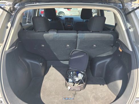 Used 2016 Nissan Leaf S w/ Charger Package FWD image 16