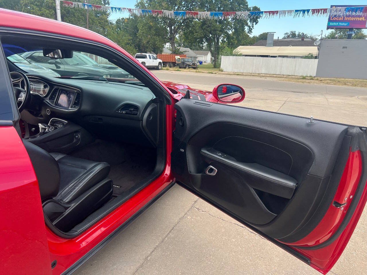 Used 2017 Dodge Challenger SXT Plus RWD image 18