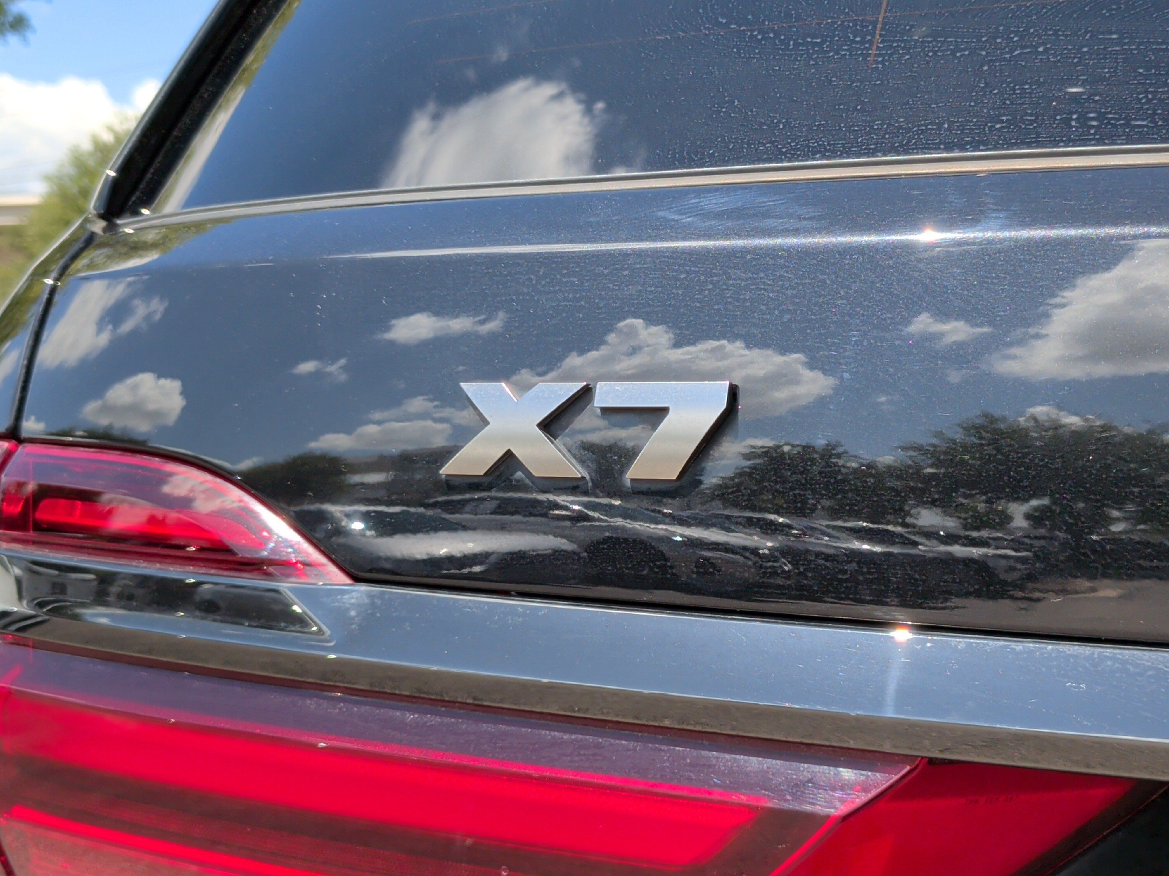 Used 2022 BMW X7 M50i w/ Dynamic Handling Package AWD/4WD image 12