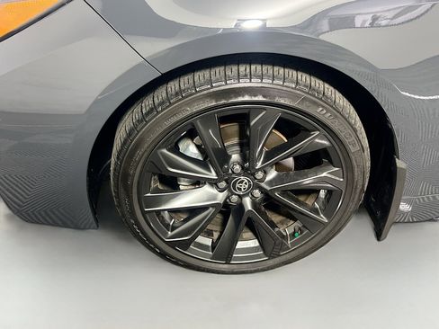 Used 2025 Toyota Corolla SE image 13