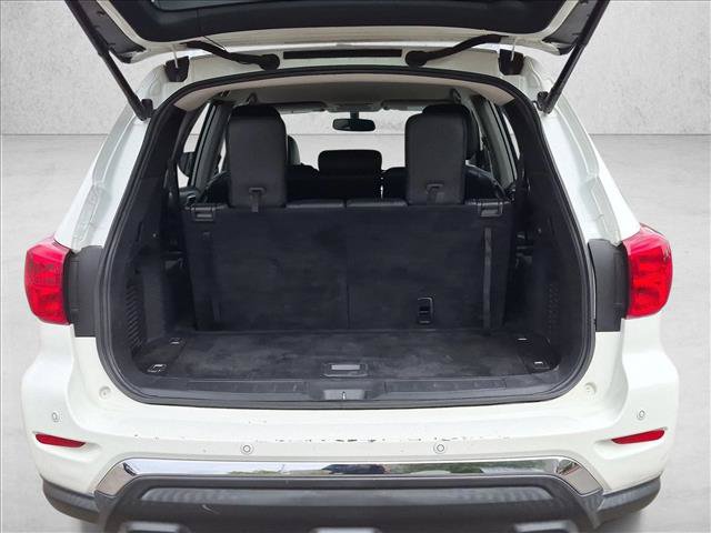 Used 2018 Nissan Pathfinder SL AWD/4WD image 6