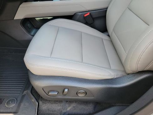 New 2026 GMC Acadia Elevation w/ Elevation Premium Package FWD image 13