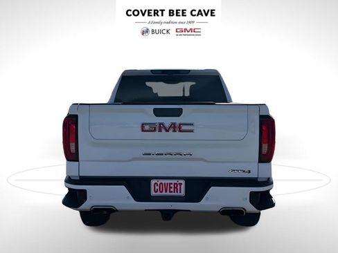 Used 2024 GMC Sierra 1500 AT4 w/ Technology Package image 9