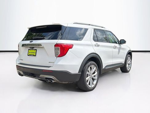 Used 2024 Ford Explorer Platinum w/ Technology Package AWD/4WD image 5