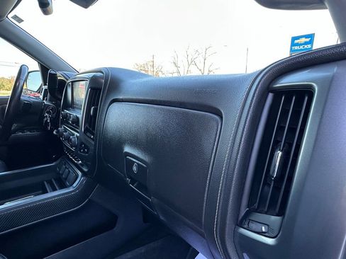 Used 2018 Chevrolet Silverado 1500 LTZ Z71 w/ LTZ Plus Package image 13