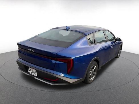 Used 2025 Kia K4 LXS image 14