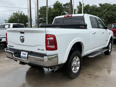 Used 2022 RAM 2500 Laramie AWD/4WD image 5