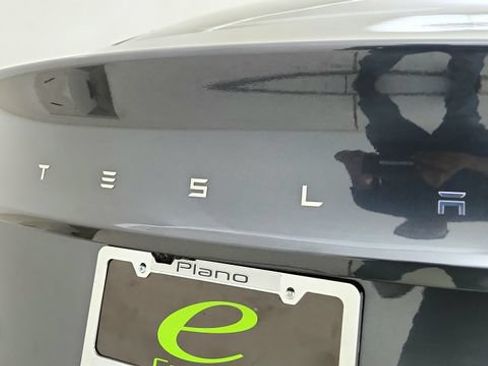 Used 2025 Tesla Model 3 Long Range RWD image 32