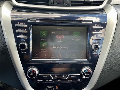 Used 2020 Nissan Murano SL w/ Moonroof Package AWD/4WD image 15