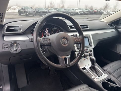 Used 2016 Volkswagen CC Sport image 11