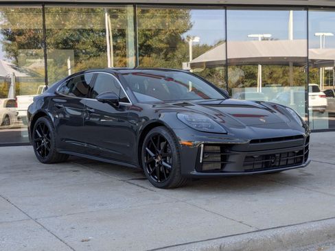 New 2026 Porsche Panamera image 7