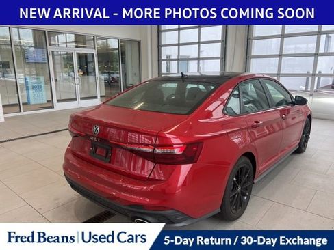 Used 2025 Volkswagen Jetta GLI Autobahn w/ GLI Black Package FWD image 4