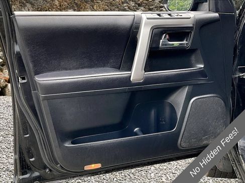 Used 2018 Toyota 4Runner SR5 Premium AWD/4WD image 19