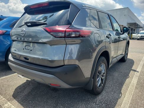 Used 2023 Nissan Rogue S FWD image 3