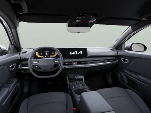 New 2026 Kia K4 LXS FWD image 9