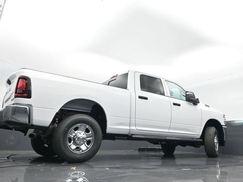 New 2026 RAM 2500 Tradesman AWD/4WD image 34