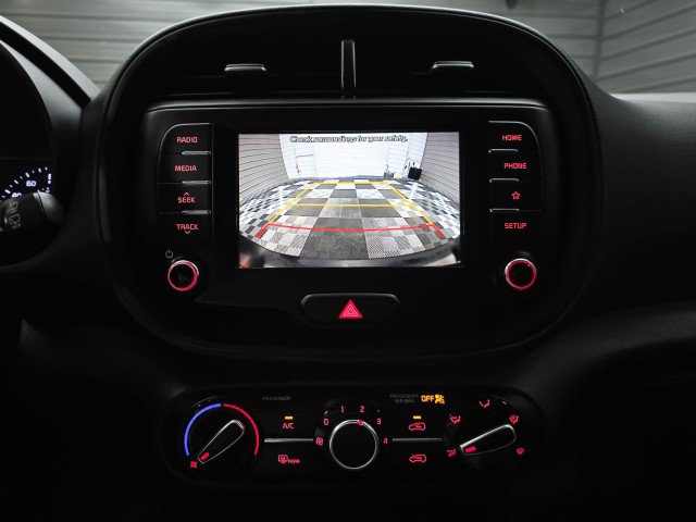Used 2021 Kia Soul LX FWD image 25