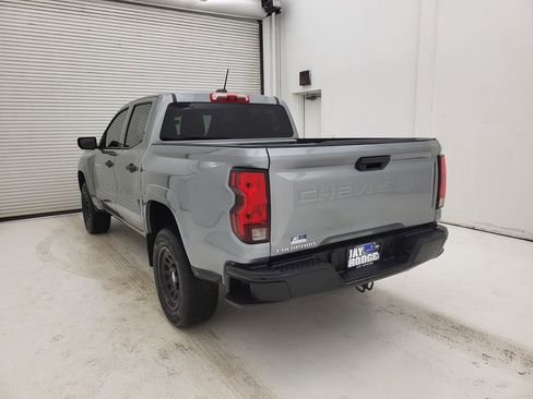 Used 2024 Chevrolet Colorado W/T image 13