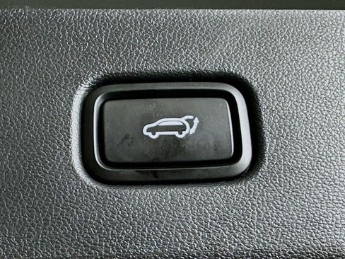 Used 2025 Hyundai Tucson SEL FWD image 29