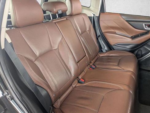 Used 2021 Subaru Forester Touring w/ Popular Package #2 image 21