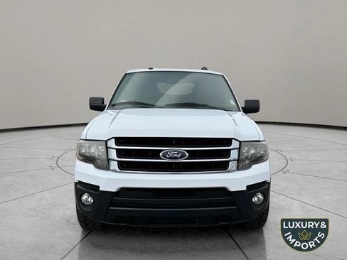 Used 2017 Ford Expedition EL XL w/ Equipment Group 101A image 2