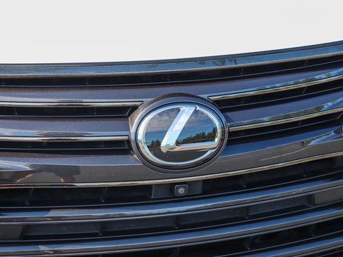 Used 2021 Lexus LX 570 4WD w/ Inspiration Series #2 image 13