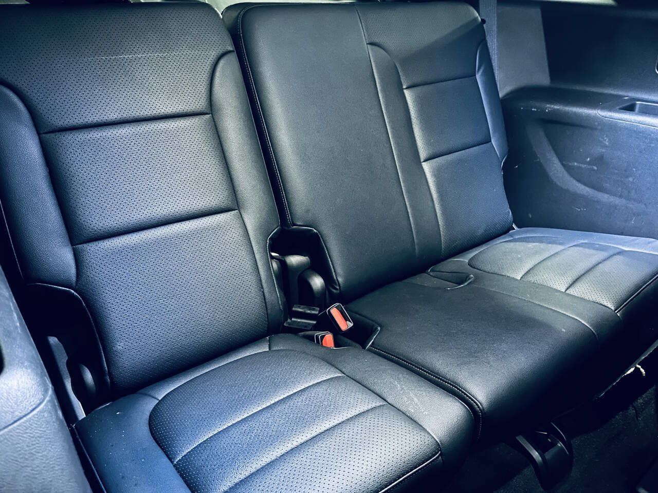 Used 2019 Chevrolet Traverse LT FWD image 23