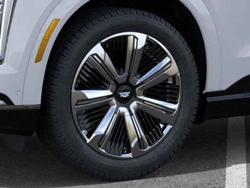 New 2026 Cadillac Escalade IQ Luxury 1 w/ LPO, Floor Liner Package image 10