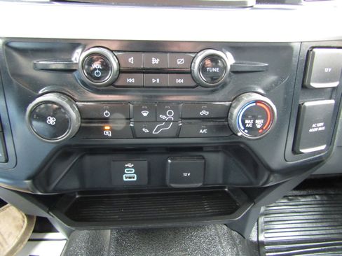 Used 2024 Ford F250 XLT w/ FX4 Off-Road Package image 27
