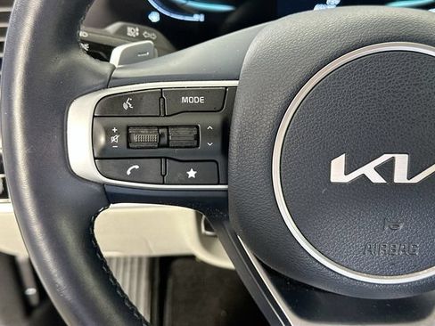 Used 2023 Kia Sportage EX AWD/4WD image 22