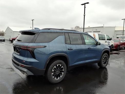 New 2026 Chevrolet Traverse Z71 w/ Driver Confidence Package image 3