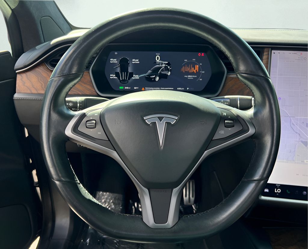 Used 2020 Tesla Model X Long Range AWD/4WD image 34