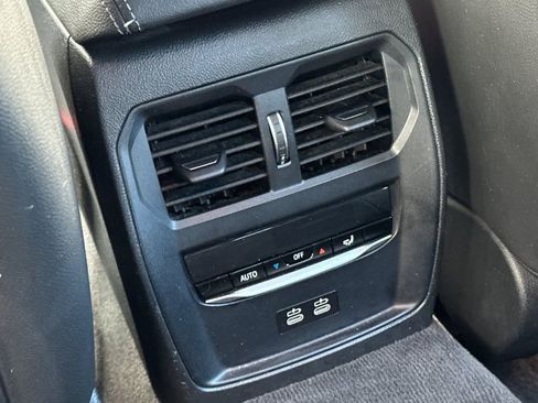 Used 2023 BMW i4 eDrive40 w/ M Sport Package image 13