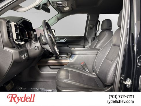 Used 2022 GMC Sierra 1500 SLT w/ SLT Convenience Package AWD/4WD image 10