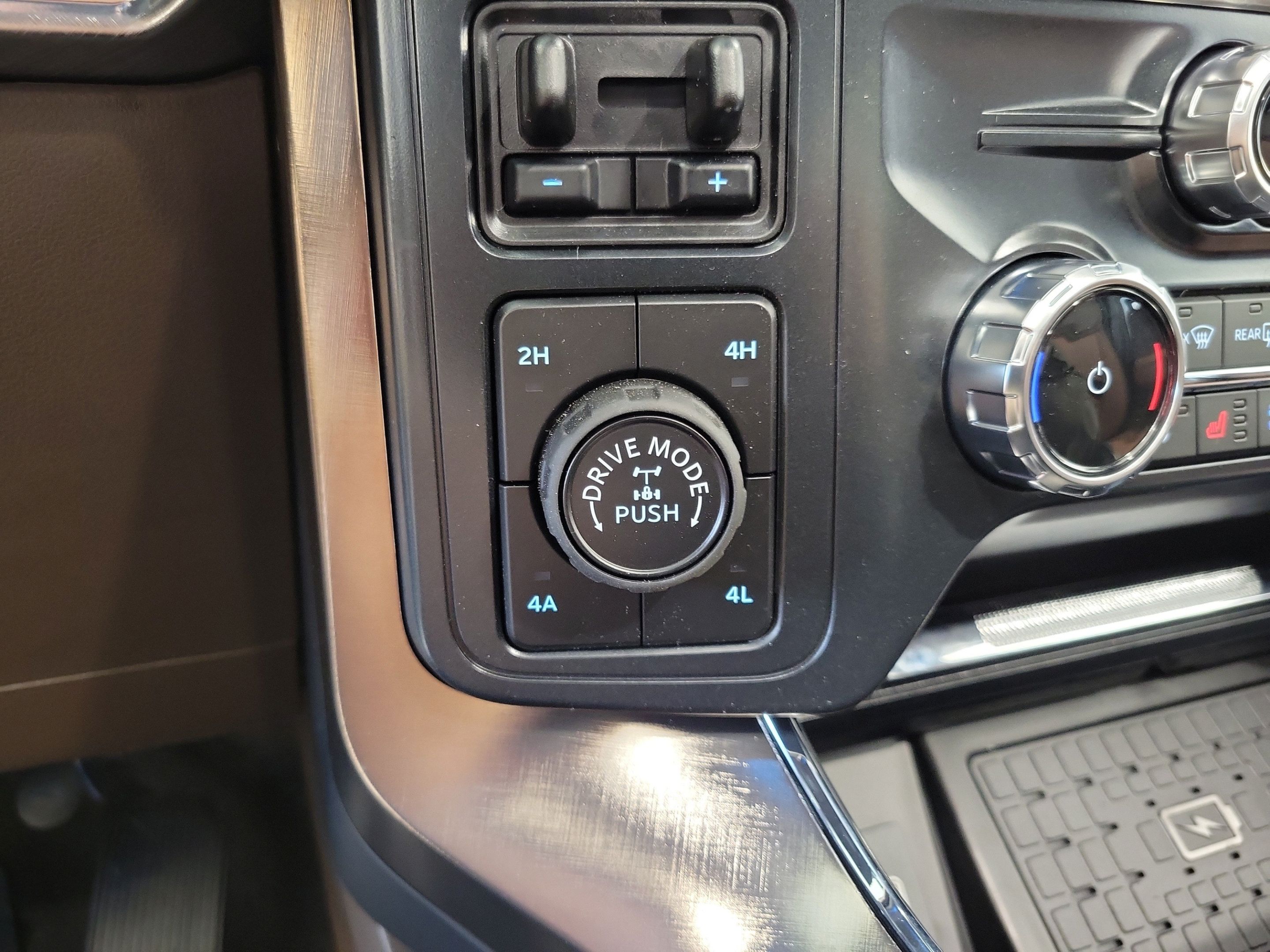 New 2026 Ford F150 King Ranch w/ Equipment Group 601A High AWD/4WD image 26