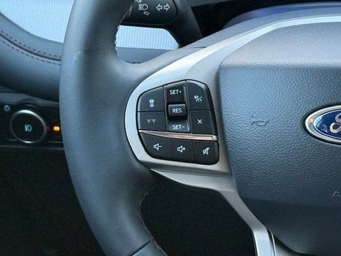 New 2026 Ford Explorer Active w/ Active Comfort Package image 27
