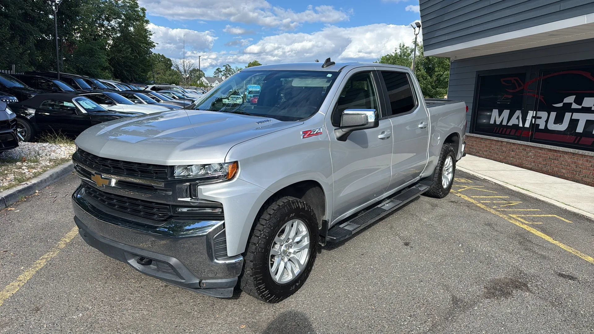 Used 2020 Chevrolet Silverado 1500 LT w/ All-Star Edition AWD/4WD image 1