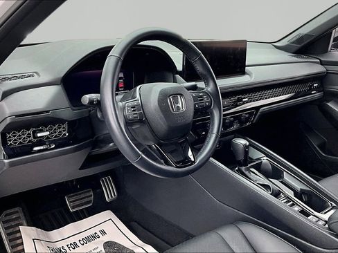 Used 2023 Honda Accord Sport image 14