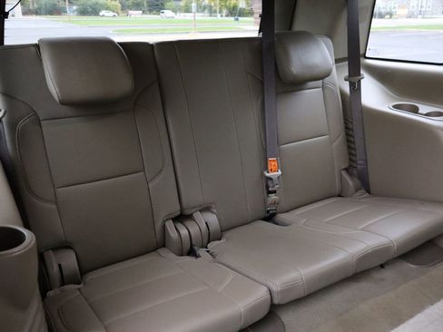 Used 2018 GMC Yukon SLT w/ Premium Edition image 22