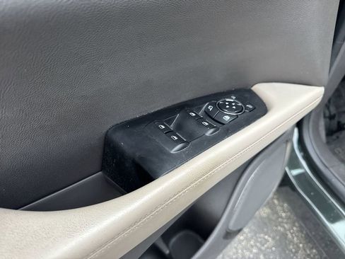 Certified 2022 Lincoln Nautilus FWD w/ Premium Package image 15