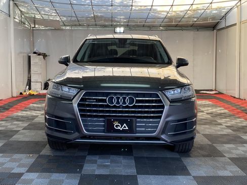 Used 2019 Audi Q7 2.0T Premium w/ Cold Weather Package AWD/4WD image 2